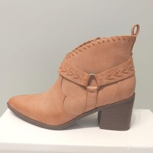 Frye & Co Palma women's western tan stitched boots zip side stacked heel NWT 8M